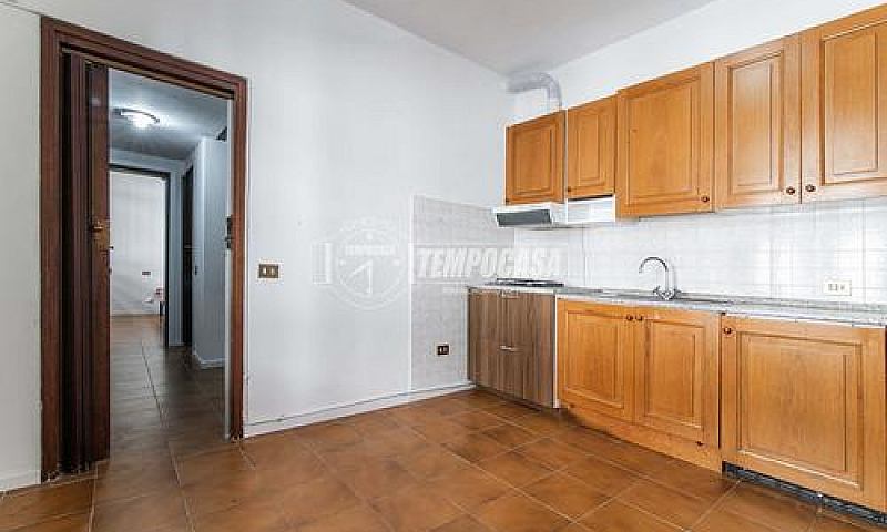 Via Morazzone, 17 - ...