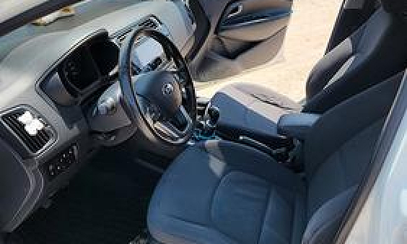 Kia Rio 1.1 Crdi 5P....