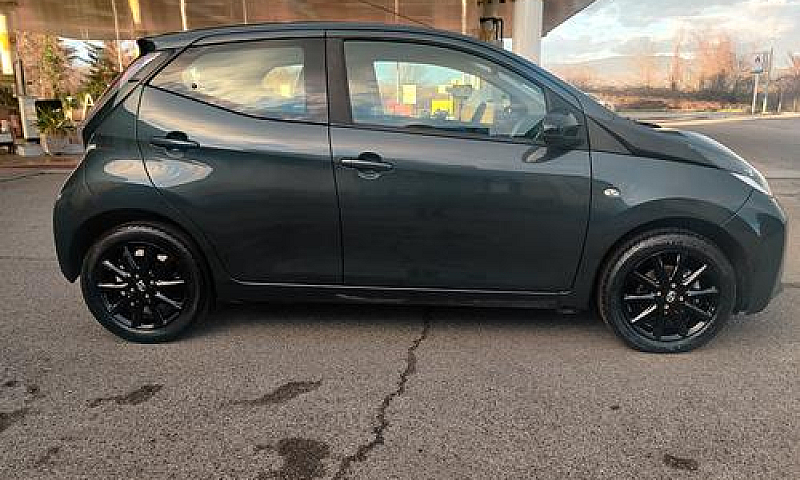 Toyota Aygo 1.0 5 Po...