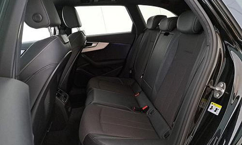 Audi A4 Avant 45 2.0...