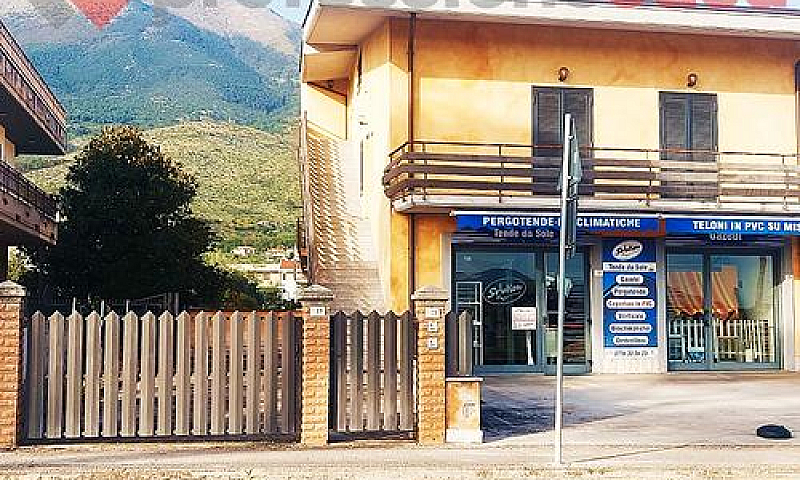 Ampio Appartamento C...