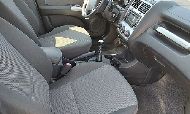 Kia Sportage 4X4 2.0...
