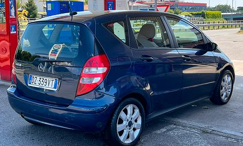 Mercedes-Benz A150 B...