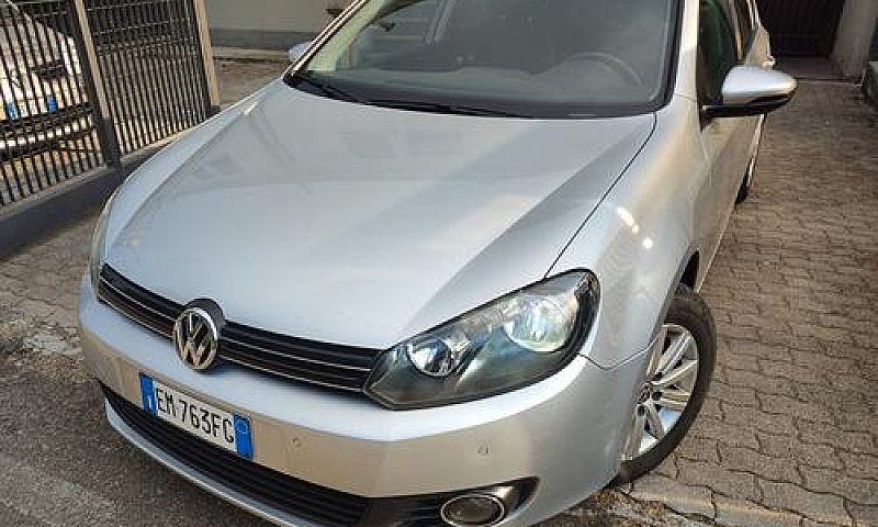 Volkswagen Golf 2012...