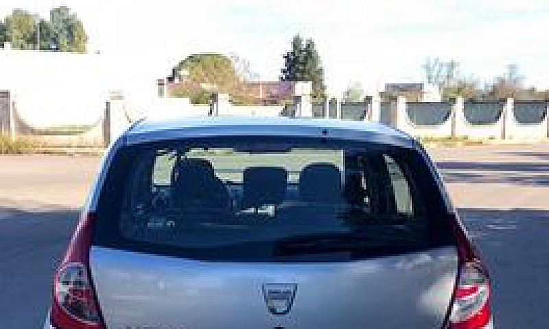 Dacia Sandero 1.4 8V...