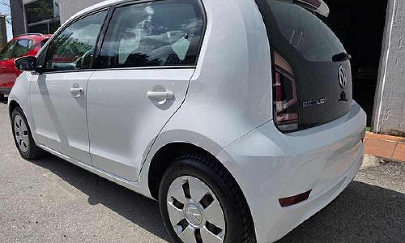 Volkswagen Up! 1.0 5...