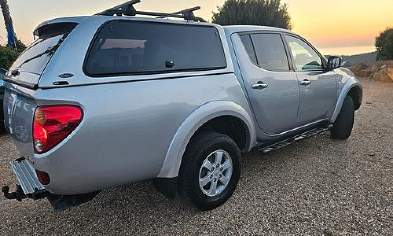 Mitsubishi L200 2.5 ...