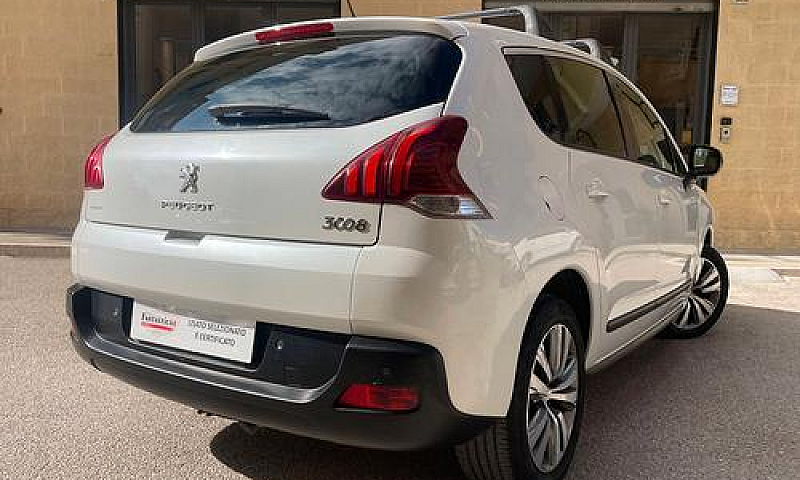 Peugeot 3008 1.6 Hdi...