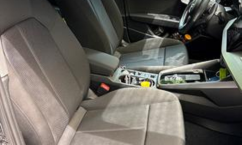 Audi A3 - 40Tfsi Bus...