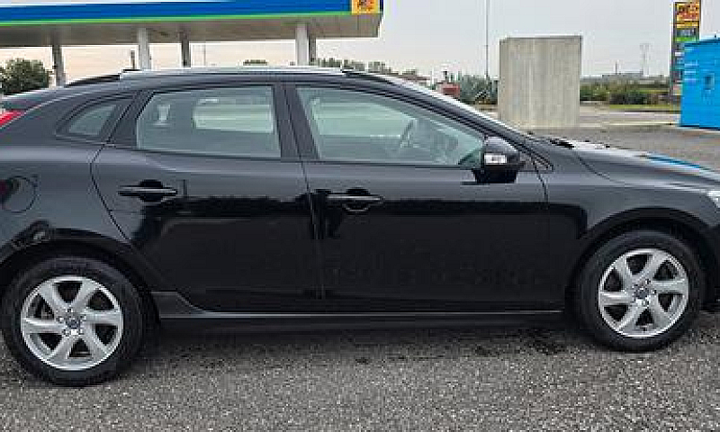 Volvo V40 Cross Coun...