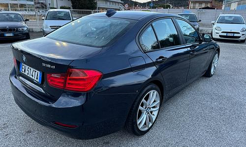 Bmw 318D 2014...