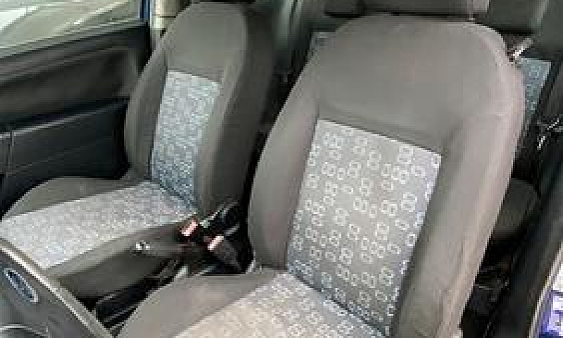 Ford Fiesta 1.6 Tdci...