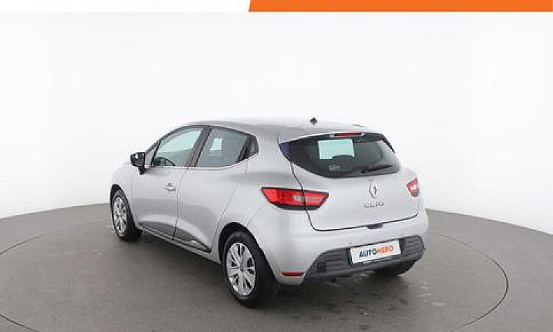 Renault Clio Nj30976...