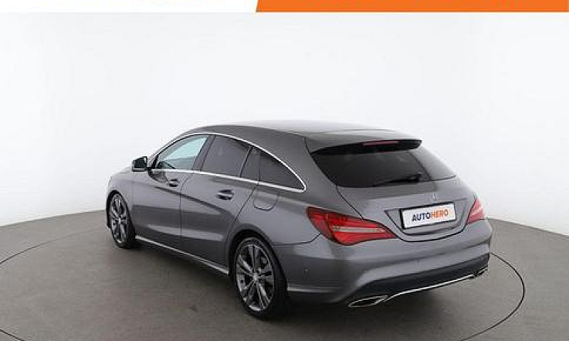 Mercedes-Benz Cla 20...