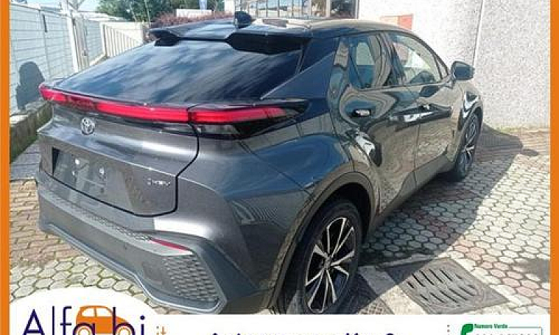 Toyota C-Hr 1.8L Hyb...