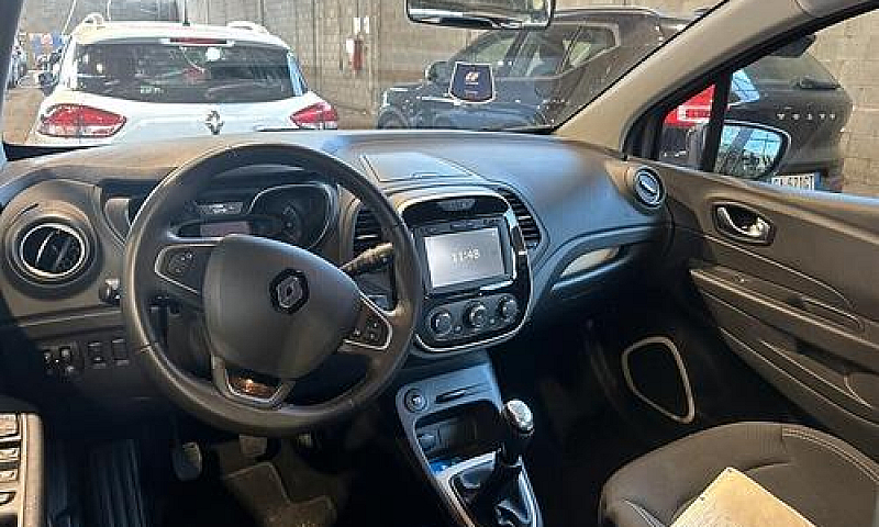 Renault Captur 1.5 D...