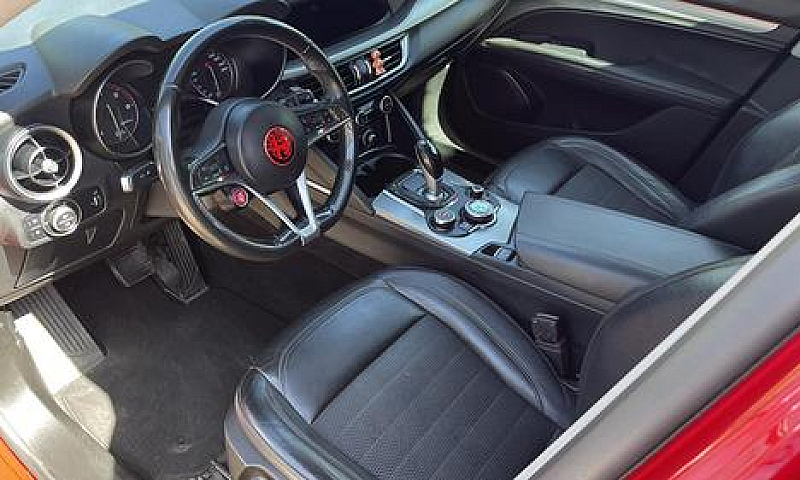 Alfa Romeo Stelvio...