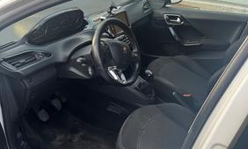 Peugeot 208 - 2018...