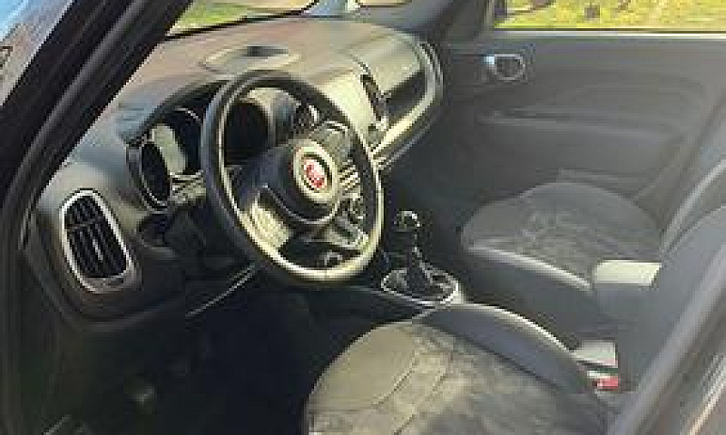 Fiat 500 L...