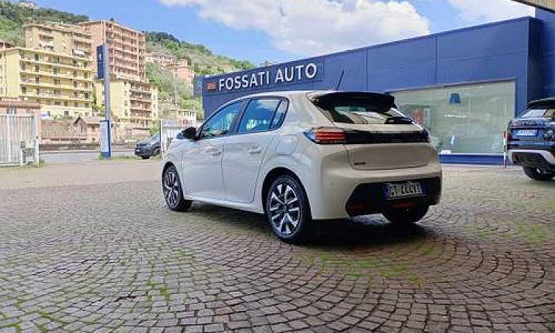 Peugeot 208 Puretech...