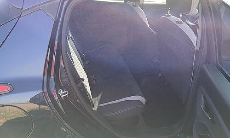 Lancia Ypsilon 1.2 6...