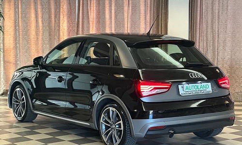 Audi A1 1.4 Tdi 90Cv...