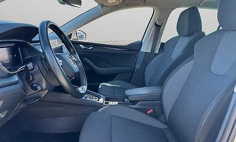 Skoda Octavia 1.5 G-...