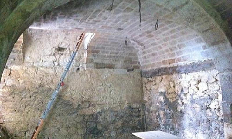 Casa Di Antica Costr...