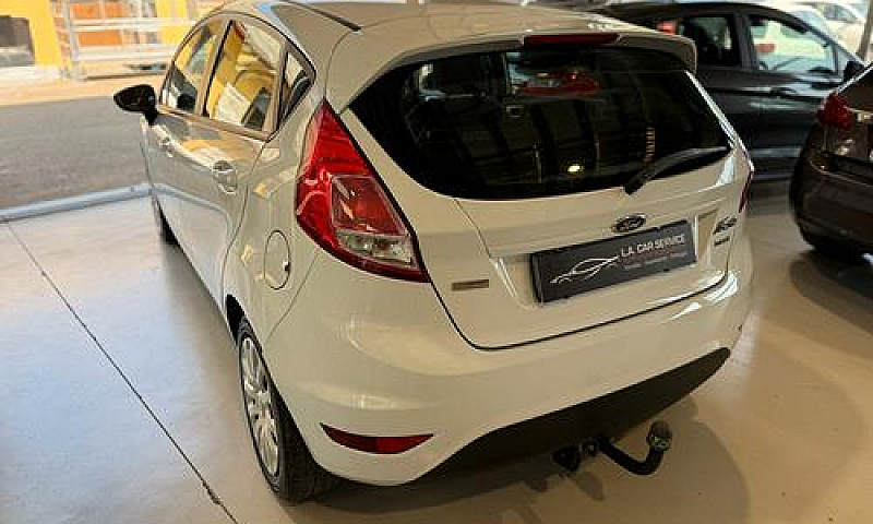 Ford Fiesta 1.5 Tdci...