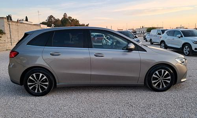 Mercedes B 180 D Aut...