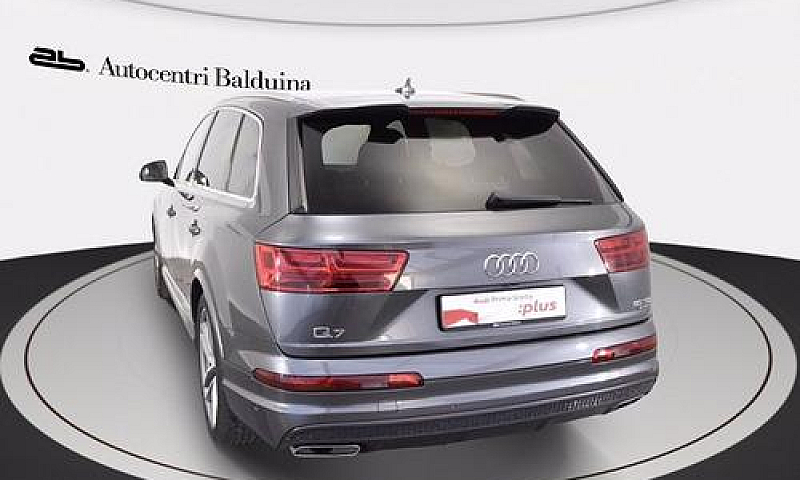 Audi Q7...