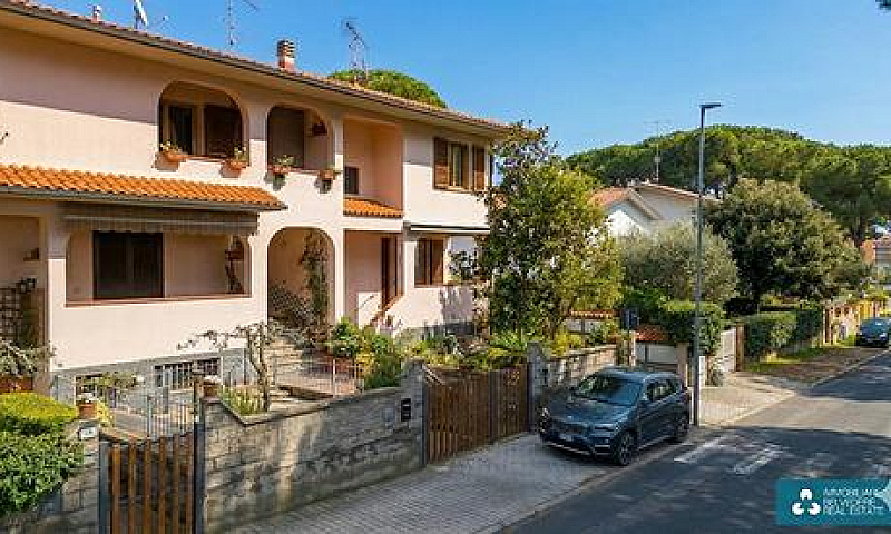 Rosignano Solvay: In...