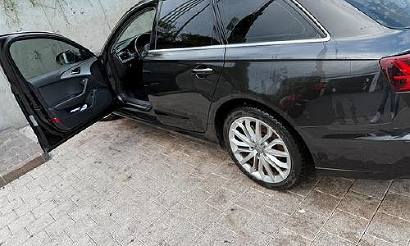 Audi A6...