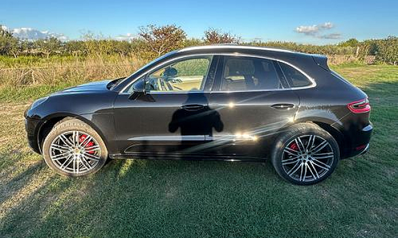 Porsche Macan - 2016...
