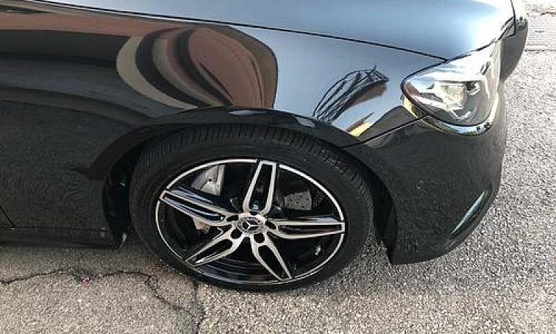 Mercedes-Benz E 220 ...