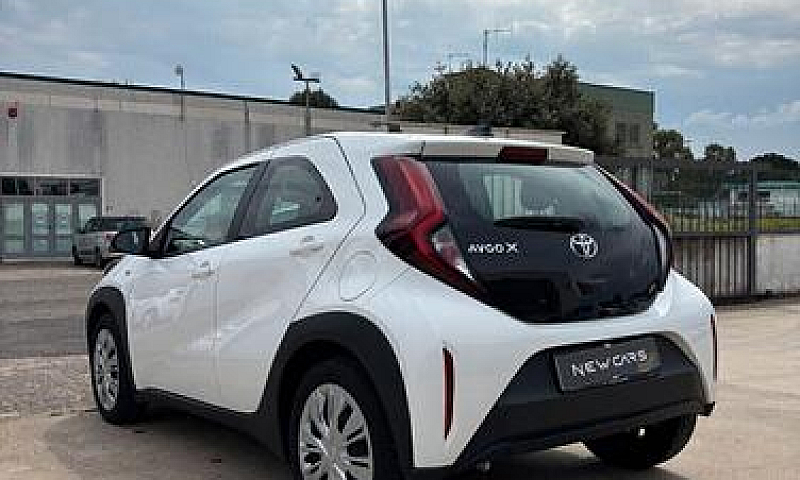 Toyota Aygo X 1.0 Vv...