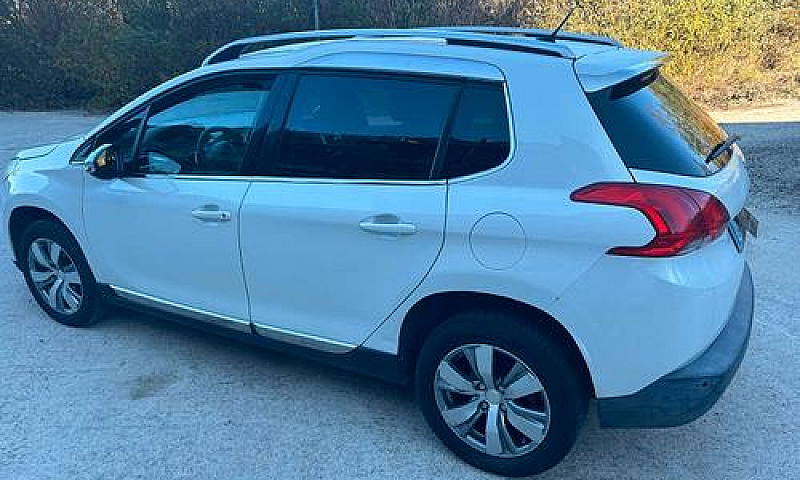 Peugeot 2008 Bluehdi...