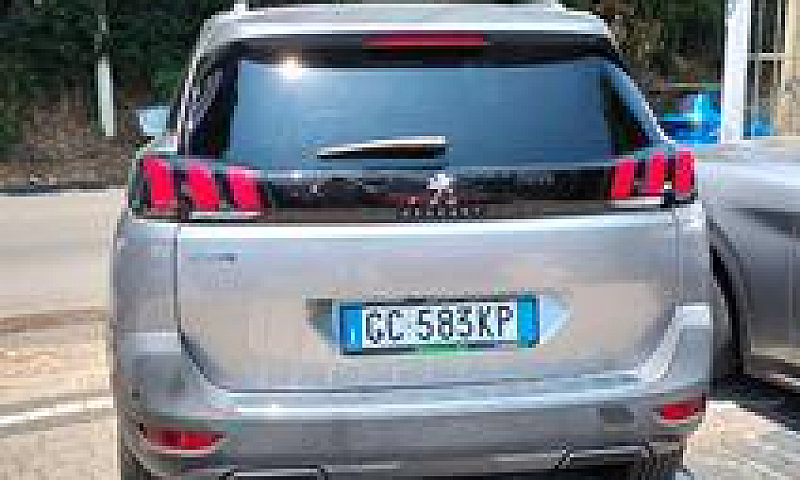 Peugeot 5008 Bluehdi...