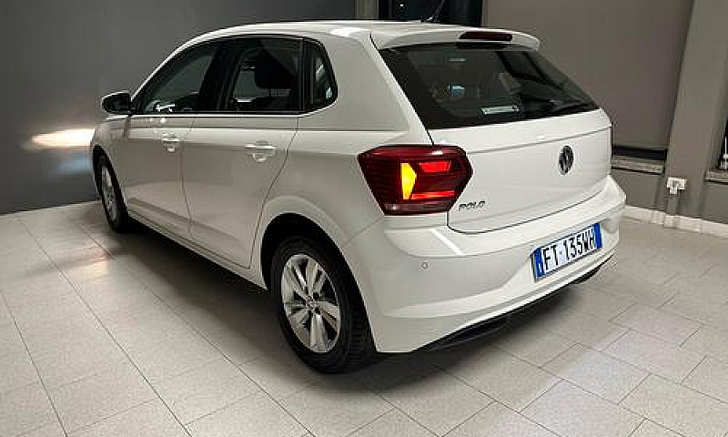 Volkswagen Polo Busi...