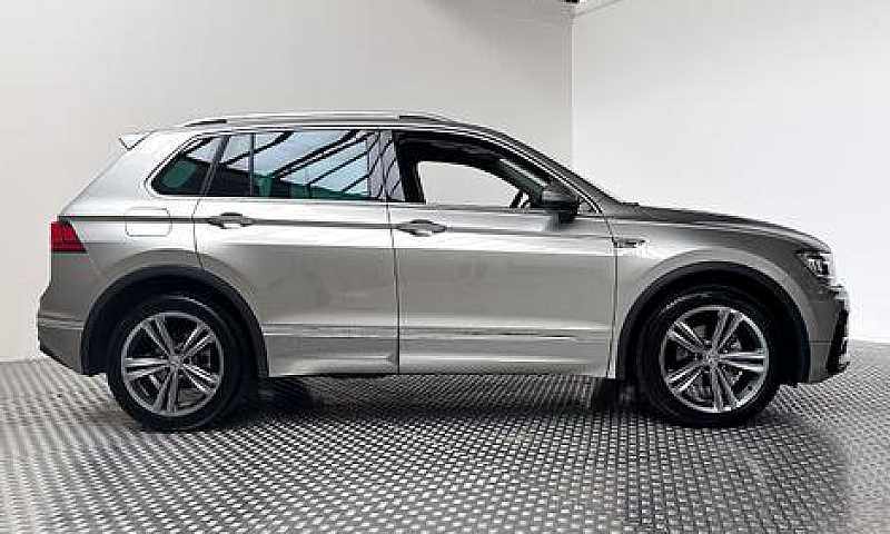 Volkswagen Tiguan 1....