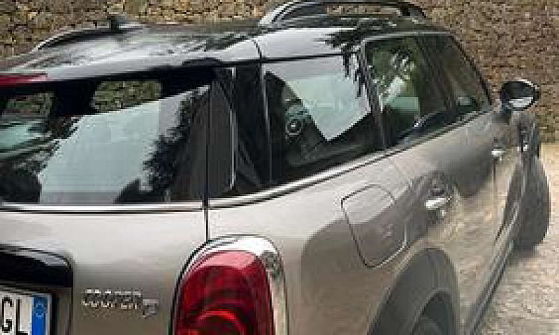 Mini Countryman In P...