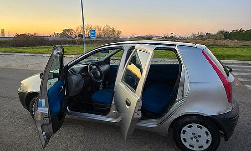Fiat Punto 1.2I Cat ...