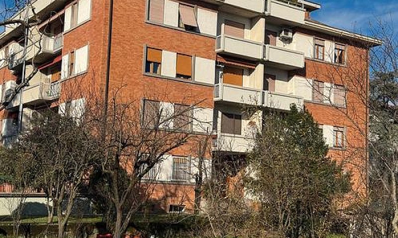 Quadrilocale In Cent...