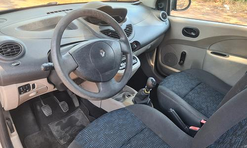 Renault Twingo 1.2 8...