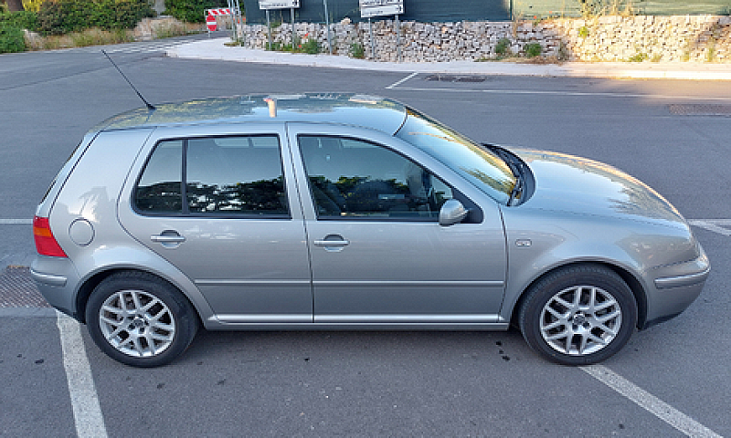 Volkswagen Golf Iv...