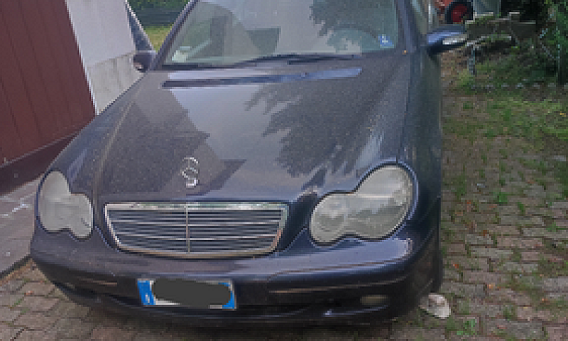 Mercedes C220 Glorio...
