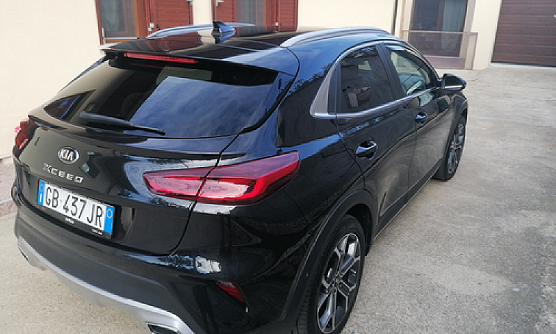 Kia Xceed Plug In Hi...