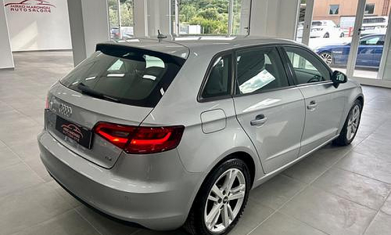 Audi A3 1.6 Tdi S Tr...