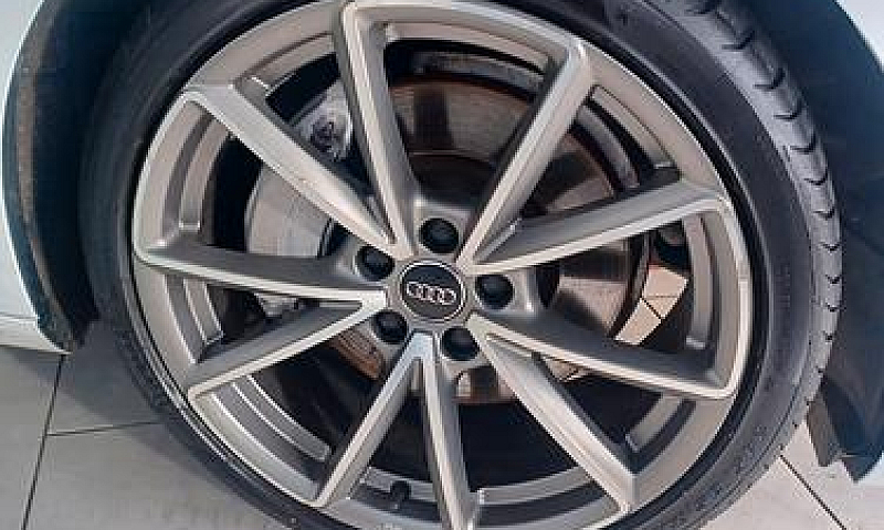 Magnifica Audi A4 Sl...