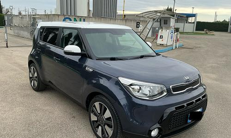 Kia Soul 1.6 Crdi 13...